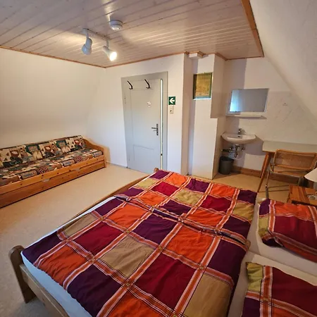 Naturfreundehaus Inn Annweiler am Trifels